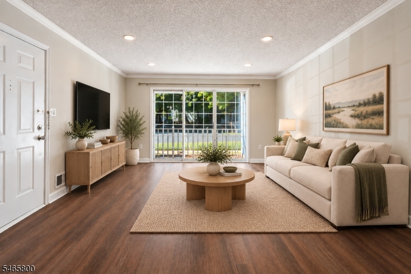 77 Sapphire Lane Franklin NJ 08823