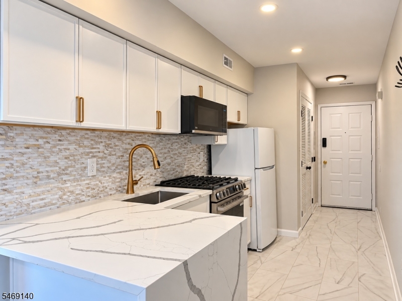 3 Sugar Loaf Court Vernon NJ 07462