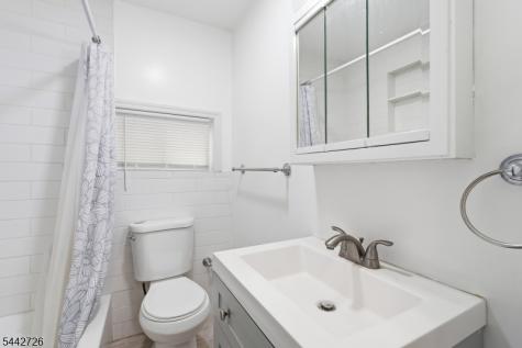51 Edgar Street East Orange NJ 07018