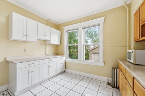 51 Edgar Street East Orange NJ 07018