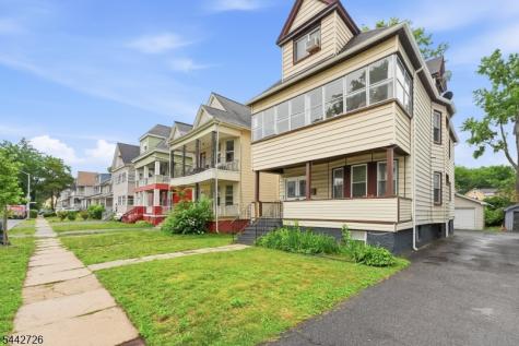 51 Edgar Street East Orange NJ 07018