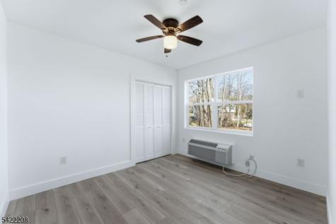 95 Shepherds Lane Totowa NJ 07512
