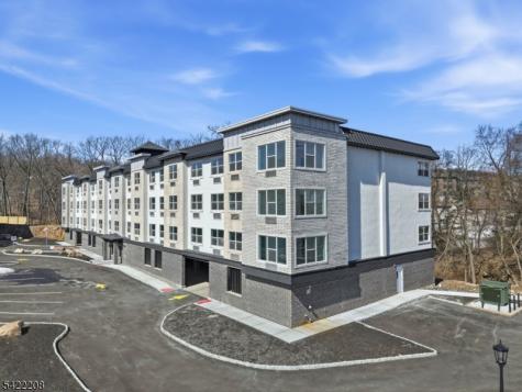 95 Shepherds Lane Totowa NJ 07512