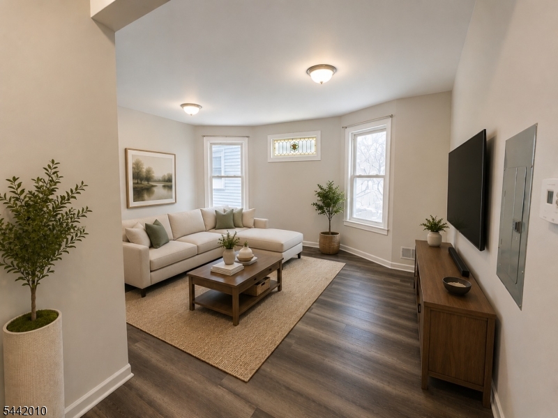 244 Halsted Street East Orange NJ 07018
