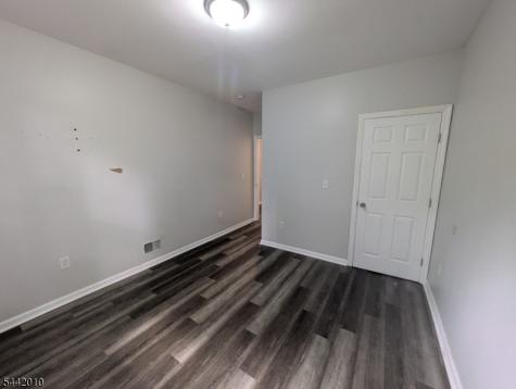 244 Halsted Street East Orange NJ 07018