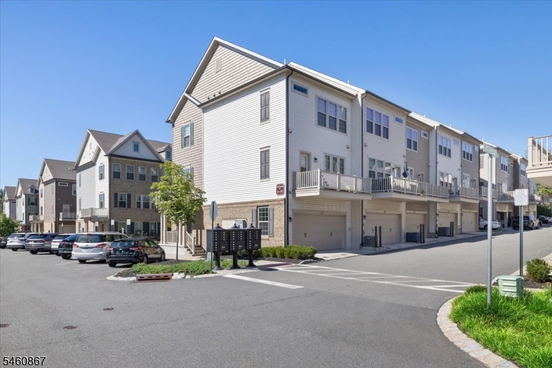 17 Cortland Court Livingston NJ 07039
