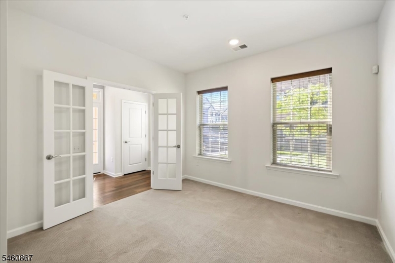 17 Cortland Court Livingston NJ 07039