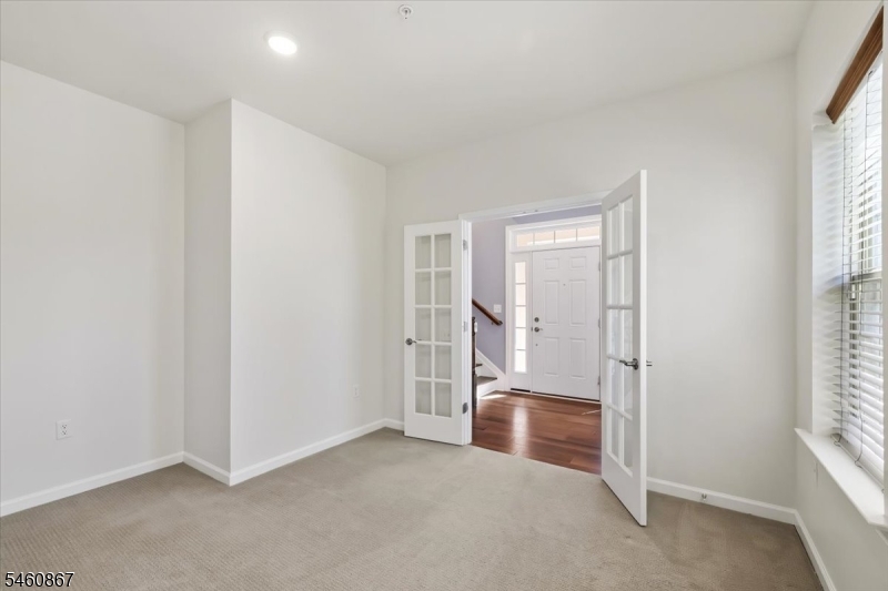 17 Cortland Court Livingston NJ 07039