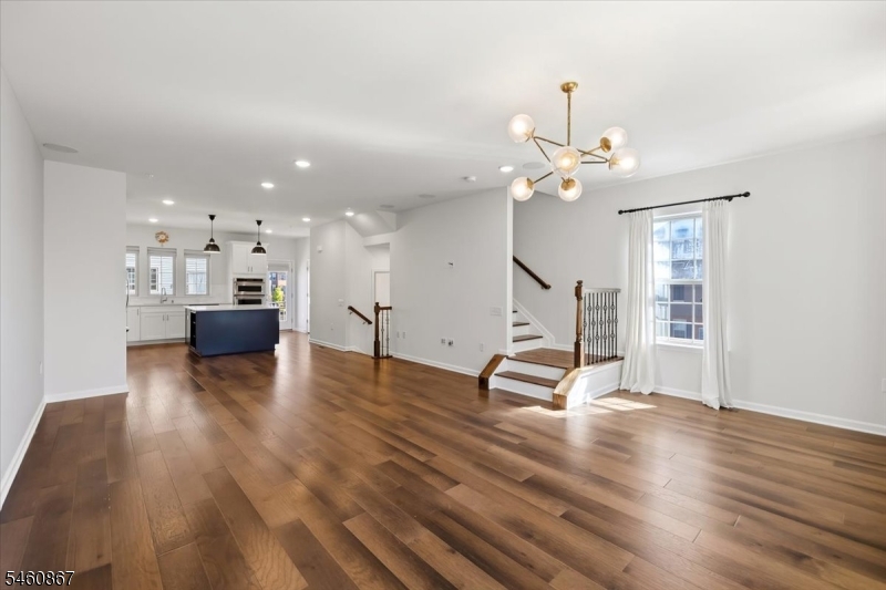 17 Cortland Court Livingston NJ 07039