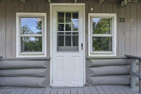 33 Hillside Avenue Jefferson NJ 07460