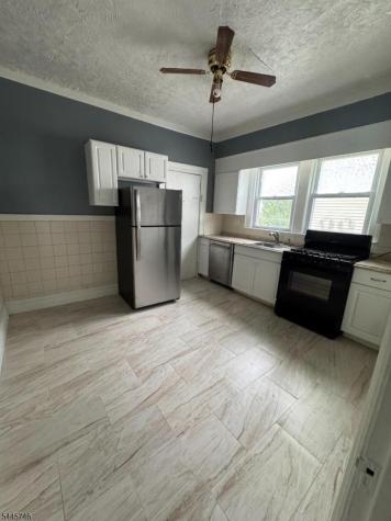 62 Arsdale Terrace East Orange NJ 07018