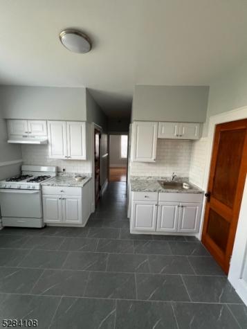 204 Columbia Avenue Irvington NJ 07111