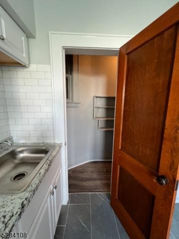 204 Columbia Avenue Irvington NJ 07111
