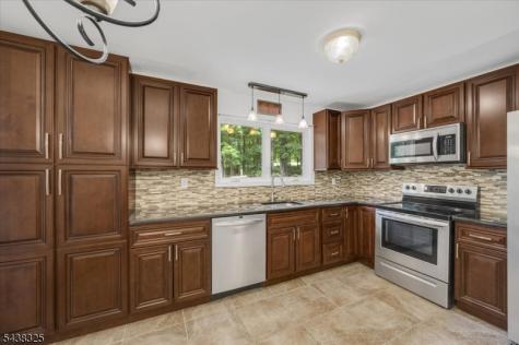 518 Drakestown Road Mount Olive NJ 07836