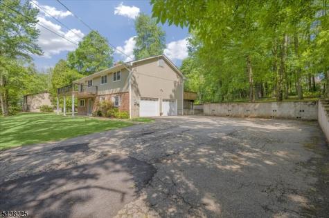 518 Drakestown Road Mount Olive NJ 07836