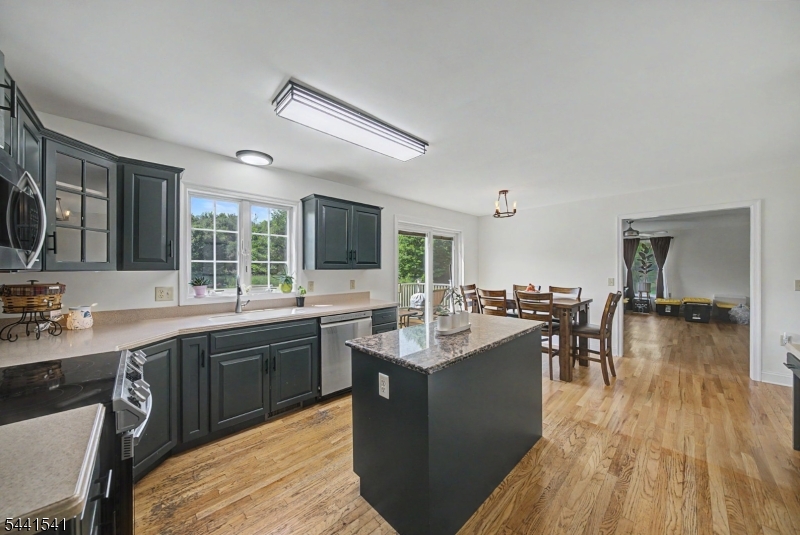460 Shades Of Death Road Allamuchy NJ 07838
