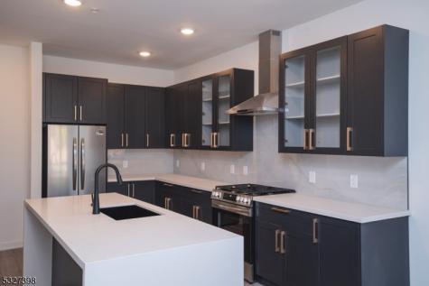 516 North Avenue Westfield NJ 07090