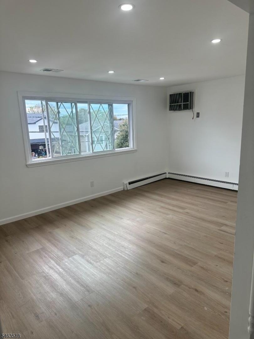 739 Lake Avenue Lyndhurst NJ 07071