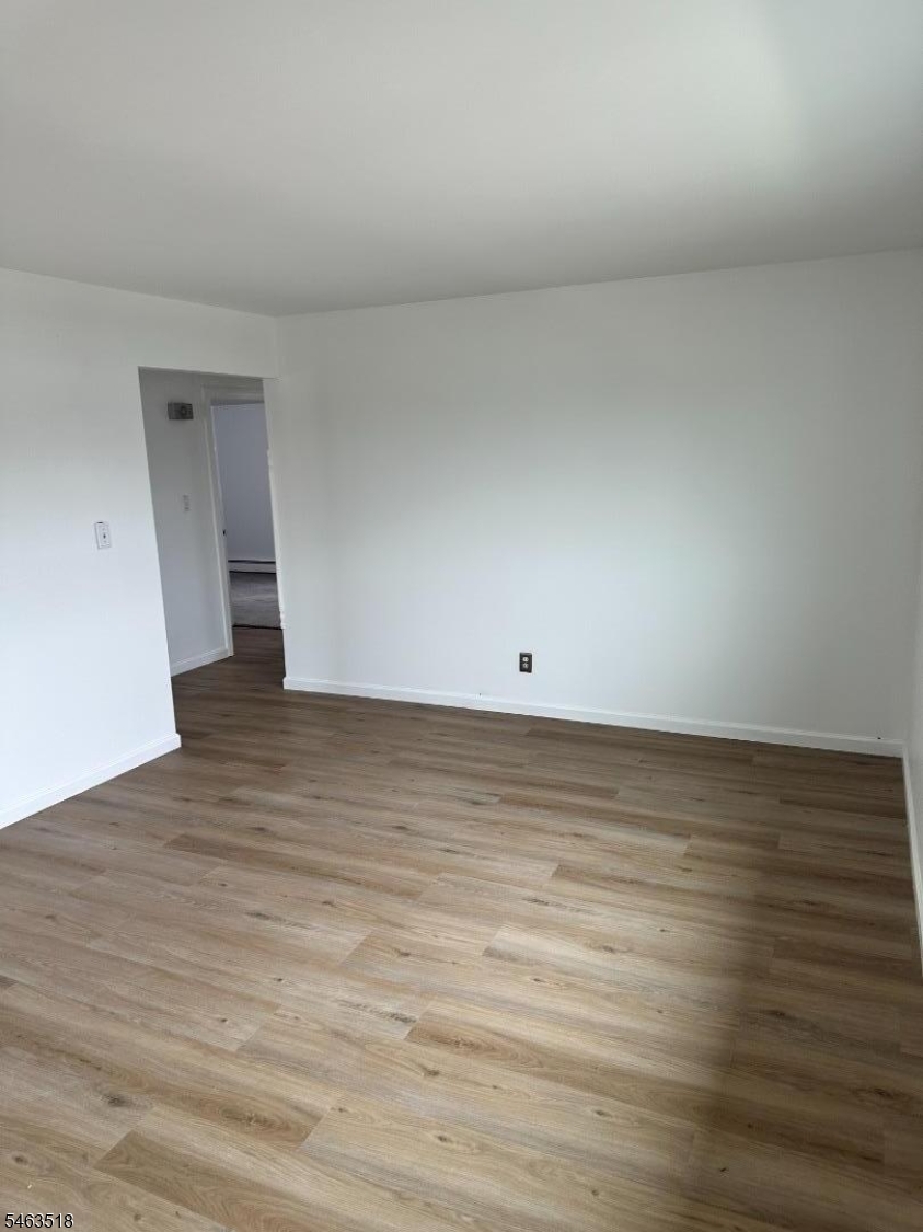 739 Lake Avenue Lyndhurst NJ 07071