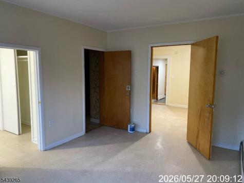 217 Walnut Street Newark NJ 07105