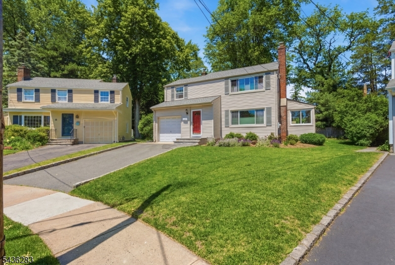 13 Potter Court Montclair NJ 07043
