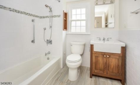 13 Potter Court Montclair NJ 07043