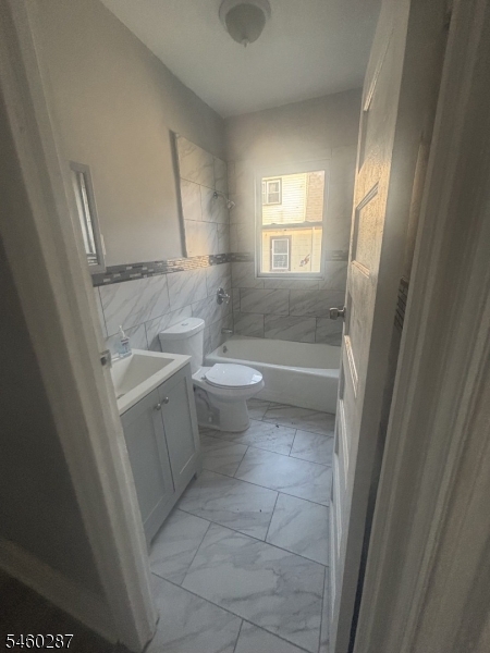 29 Irving Street Newark NJ 07104
