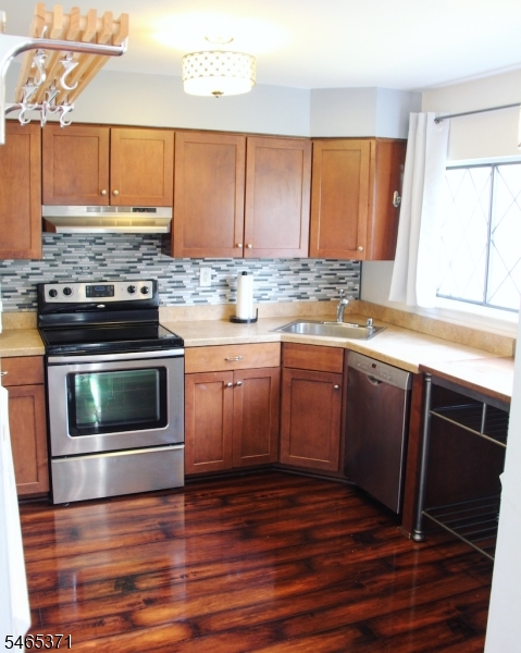 899 Merritt Drive Hillsborough NJ 08844