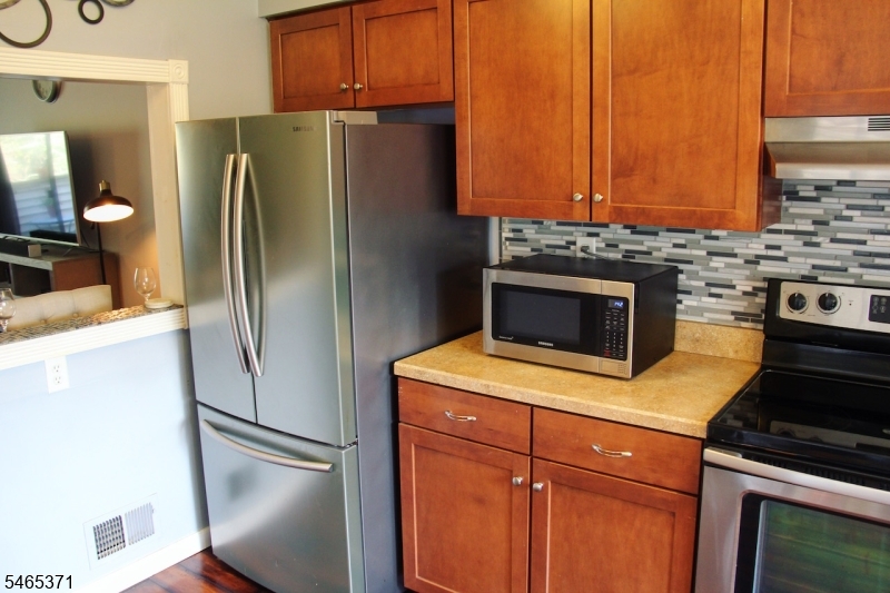 899 Merritt Drive Hillsborough NJ 08844