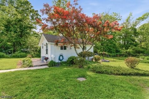 14 Brookhill Road Alexandria NJ 08867
