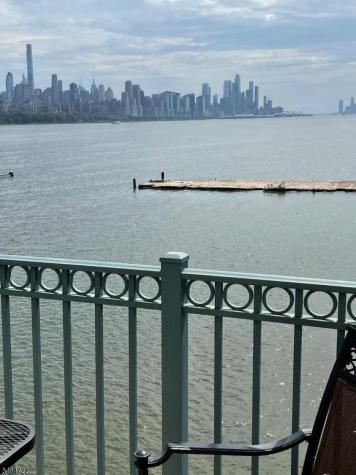 320 The Promenade Edgewater NJ 07020