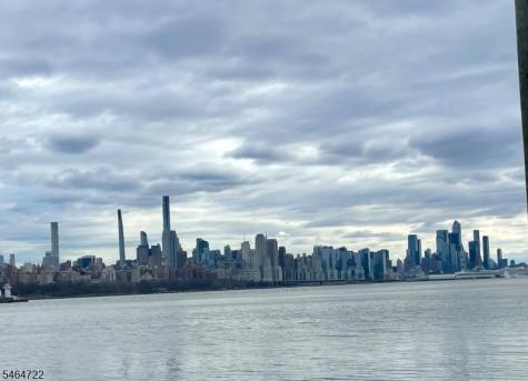 320 The Promenade Edgewater NJ 07020