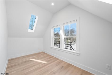 96 Watchung Ave, 3rd Fl Montclair NJ 07043