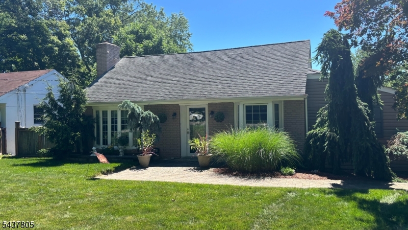1464 Pleasant Valley Way West Orange NJ 07052
