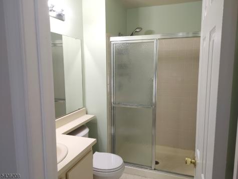 98 Amethyst Way Franklin NJ 08823