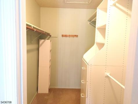 98 Amethyst Way Franklin NJ 08823