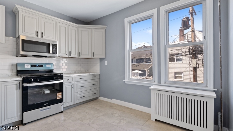 19 Newfield East Orange NJ 07017