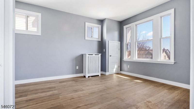 19 Newfield East Orange NJ 07017