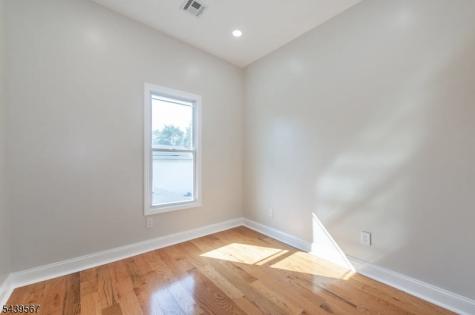 26 Washington Street Montclair NJ 07042