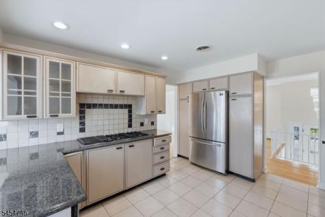 177 Truman Terrace Paramus NJ 07652