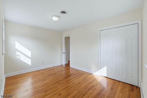 177 Truman Terrace Paramus NJ 07652