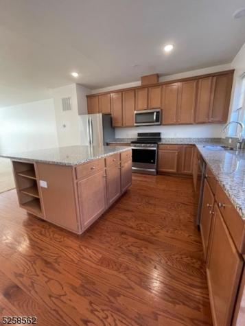 6 Ambrosia Court Livingston NJ 07039