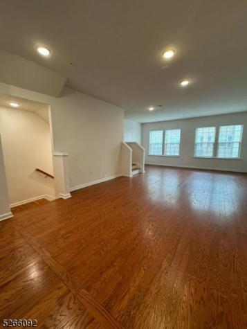 6 Ambrosia Court Livingston NJ 07039