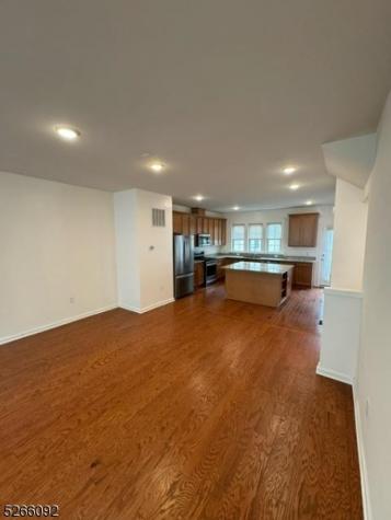 6 Ambrosia Court Livingston NJ 07039