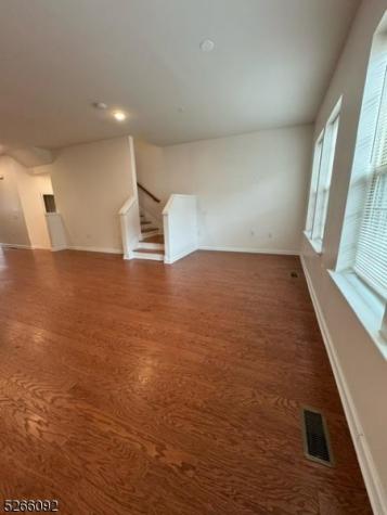 6 Ambrosia Court Livingston NJ 07039