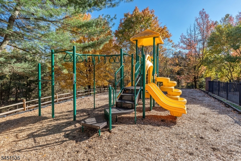 428 Azalea Terrace Branchburg NJ 08876