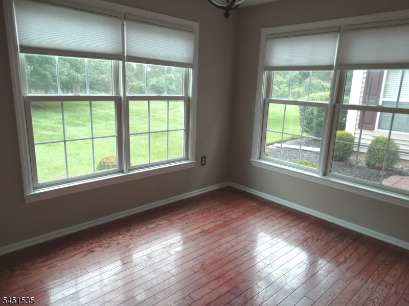 428 Azalea Terrace Branchburg NJ 08876