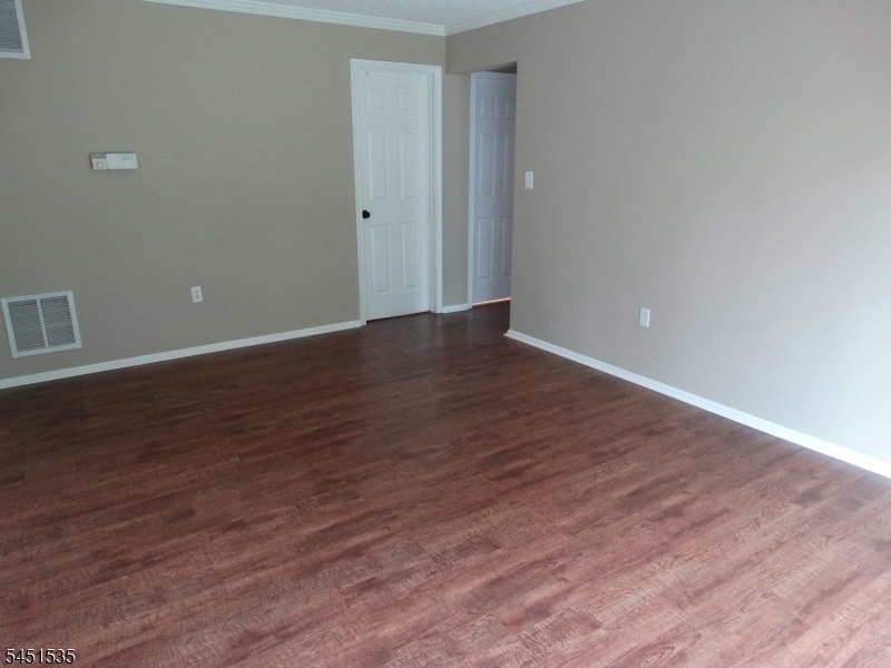 428 Azalea Terrace Branchburg NJ 08876