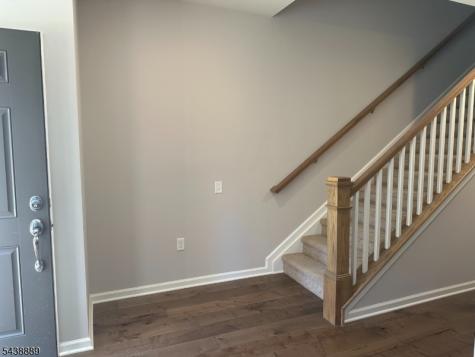 11 Gala Court Livingston NJ 07039