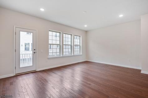11 Gala Court Livingston NJ 07039